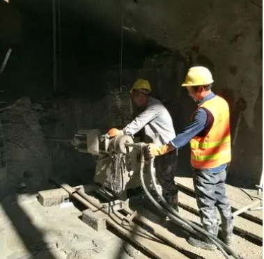 天长水下抗分散灌浆料特点 水下不分散注浆料介绍